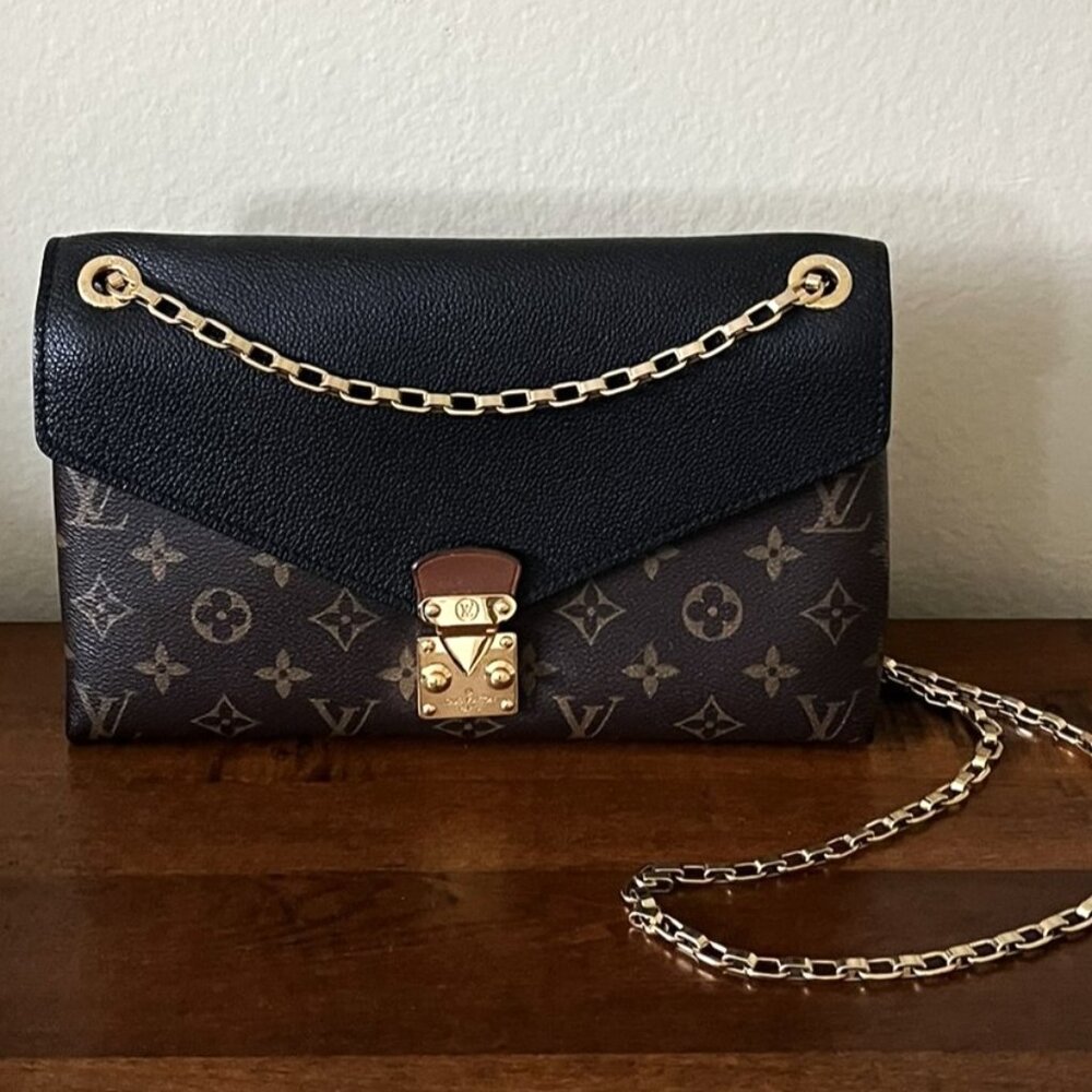 Louis Vuitton Pallas Monogram Chain Crossbody/Shoulder Bag